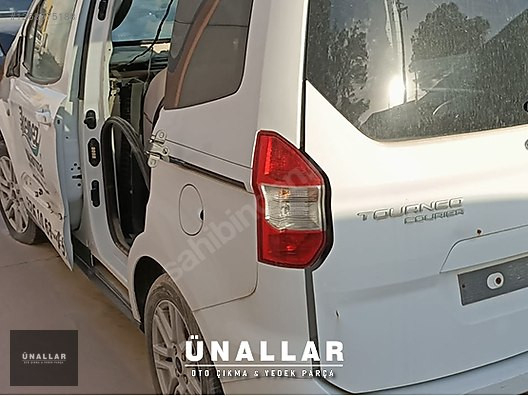 FORD CORNİER SOL ARKA ÇAMURLUK | ÜNALLAR OTO ÇIKMA |
