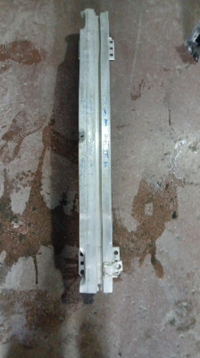 2000-2004 AUDİ TT ÖN TAMPON DEMİRİ