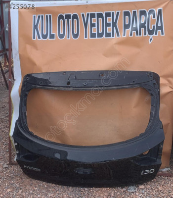 hyundai i30 bagaj kapağı