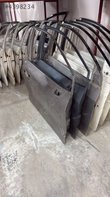 TOYOTA COROLLA ÇIKMA ORJİNAL SAĞ ÖN KAPI BD1