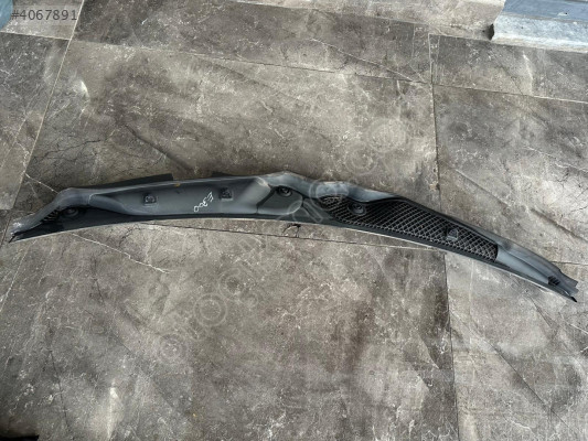 MERCEDES E250 W212 ÖN CAM IZGARASI ORJİNAL ÇIKMA EGE OTOMOTİV