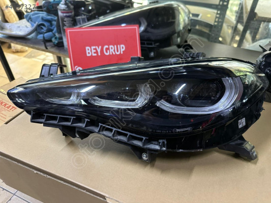 ALFA ROMEO GİULİA SOL FAR ÇIKMA ORJİNAL UYGUN FİYAT YEDEK PARÇA