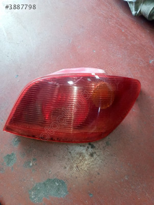 Peugeot 301 sağ stop
