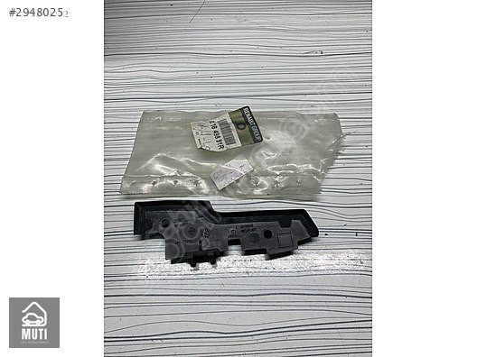 CLİO 4 RADYATOR YAN DAVLUMBAZ UST SAG BRAKETİ TAPA 921849891r
