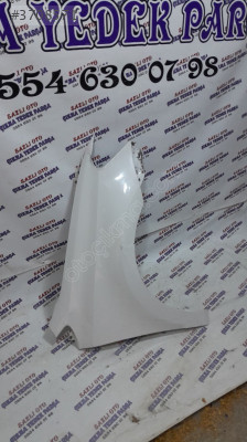 Volkswagen Polo sağ ön çamurluk..ORJİNAL ÇIKMA