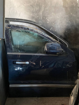 JEEP GRAND CHEROKEE WH KASA İÇİN SAĞ ÖN KAPI