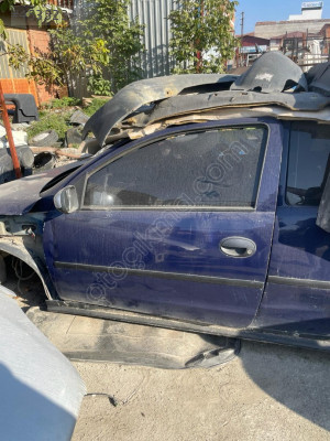 Opel corsa c sol ön kapı tek kapı