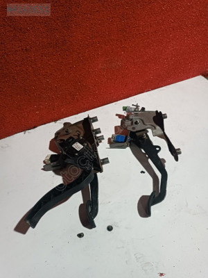 CLİO 4 PEDAL SETİ