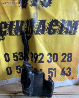 W204 Mercedes C Serisi Silecek Suyu Deposu A2048690320