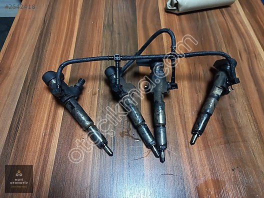 Ford Connect 1.8 110luk Enjektör 4m5q-9f593-ad