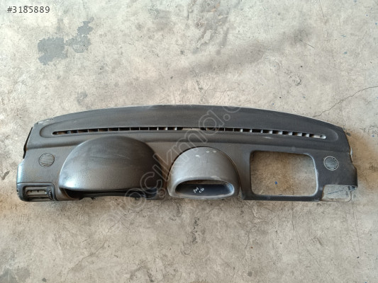 Renault Clio 2001 Göğüs