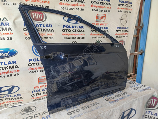 Volkswagen Passat B 8 ön sağ kapı