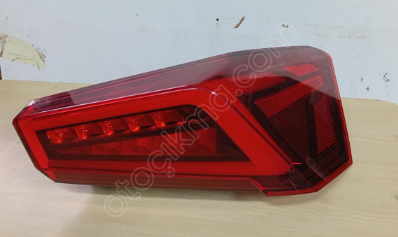 Cupra Born Sağ Arka Stop Farı Orijinal Çıkma