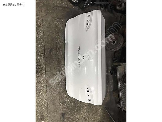RENAULT TALİANT ARKA BAGAJ KAPAĞI ÇIKMA ORİJİNAL HATASİZ