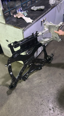 2024 AUDİ A6 ÖN TRAVERS