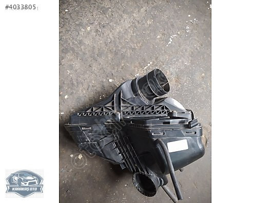 AUDİ A4 A5 2.0 TDİ HAVA FİLTRE KUTUSU ORJİNAL 8K0133837BF