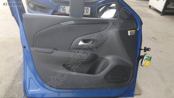 opel corsa f 2024 sol ön kapı döşemesi (son fiyat)