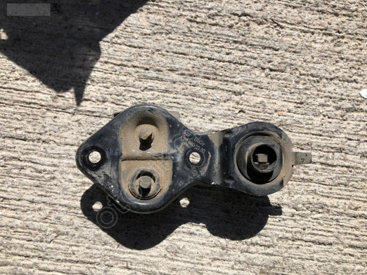 MERCEDES E SERİ W211 SOL KAPUT KİLİDİ 2118800360
