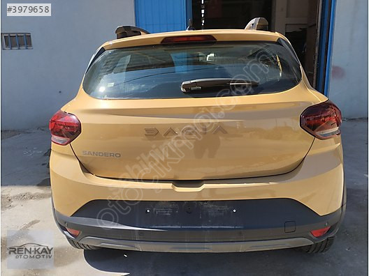 DACİA SANDERO STEPWAY BAGAJ KAPAĞI HATASIZ ORJ RENKAY KOCAELİ