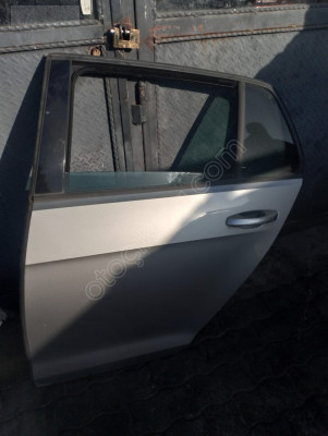 VOLKSWAGEN GOLF 7 SOL ARKA KAPI ORİJİNAL ÇIKMA
