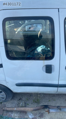 RENAULT KANGOO SAĞ SÜRGÜLÜ KAPI