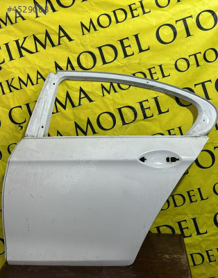 BMW F10 5 SERİSİ SOL ARKA KAPI