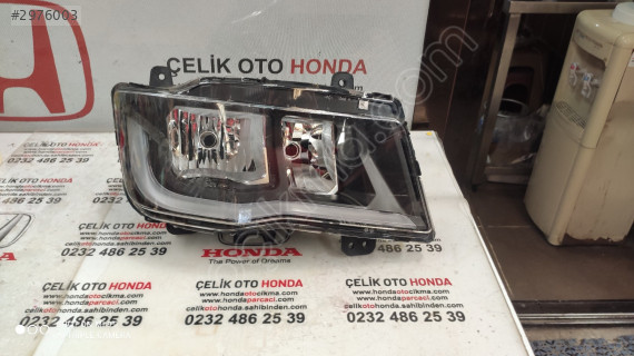 MAN TGX-II 2 Sağ Ön Far Orjinal Çıkma
