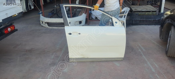 KİA STONİC 19/23 SAĞ ÖN KAPI SEFALILAR OTO CIKMA
