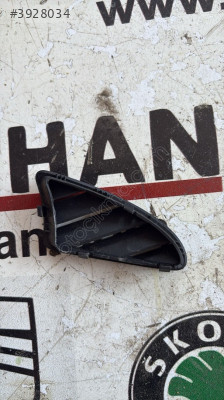 5N0819706B vw tiguan 2015 sağ göğüs havalandırma ızgarası