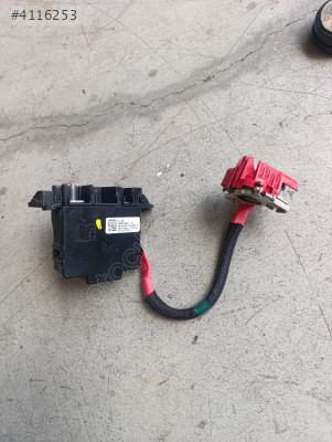 285A82523R Renault akü kutup baş