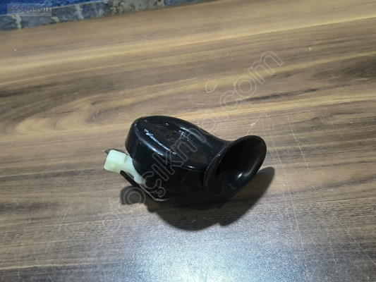 renault clio 3 korna orjinal  8200146198