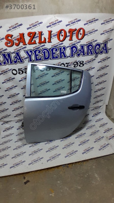 MİTSUBİSHİ L200 ORJİNAL HATASIZ DOLU SOL ARKA KAPI..