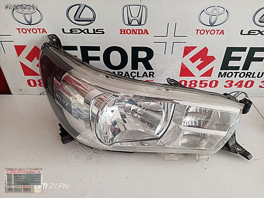 TOYOTA HİLUX SAĞ FAR ÇIKMA ORİJİNAL PARÇA 2016-2020