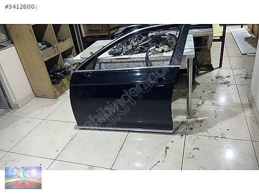 Volkswagen Passat 2015 Sol Ön Kapı Siyah