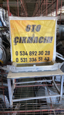 G30 BMW 5 Serisi Ön Tampon Demiri - Çıkma Parça No: 738528809