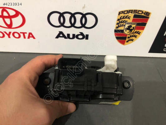 HYUNDAİ TUCSON KİA SPORTAGE BAGAJ KİLİDİ ORJİNAL