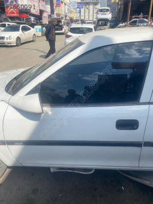OPEL VECTRA B SOL ÖN KAPI