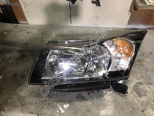 Cruze sol far çıkma