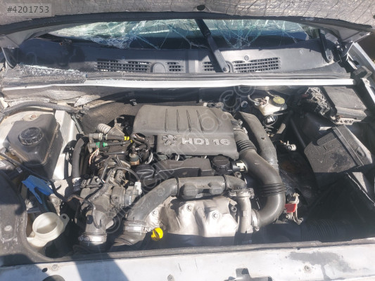 PEUGEOT PARTNER 1.6 HDİ ÇIKMA KOMPLE MOTOR