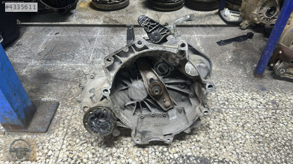 İBİZA POLO FABİA 1.4 5 İLERİ MANUEL ŞANZIMAN BURSA MG