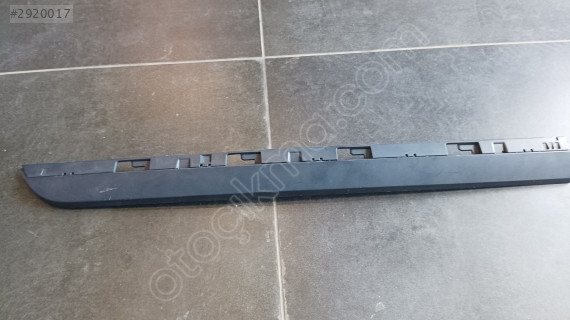 VOLKSWAGEN PASSAT B8 SAĞ ARKA KAPI BANDI 2014 3G0854950 SY
