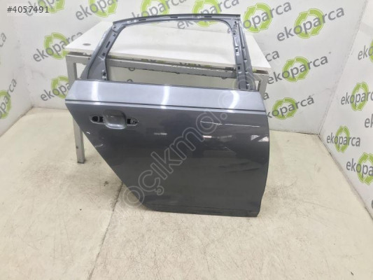AUDI A4 2018 2021 ÇIKMA   SAĞ ARKA KAPI 8W0833052