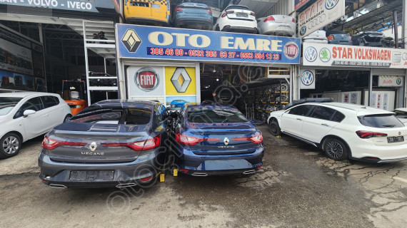 RENAULT MEGANE ORJİNAL ÇIKMA KOMPLE TAVAN ARKA KESME