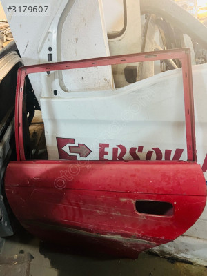 Opel astra F çıkma arka sol kapı station wagon