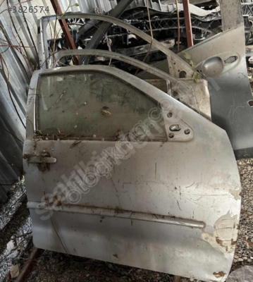 VOLKSWAGEN POLO CLASSİC SAĞ ÖN KAPI ORJİNAL EYUPCAN OTO