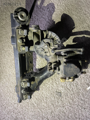 Citroen xantia çıkma orijinal emme manifoldu 9614148280