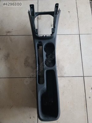 Ford Courier orta konsol