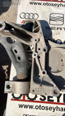 1K0199295E golf 5 sol travers bağlantı braketi salıncak