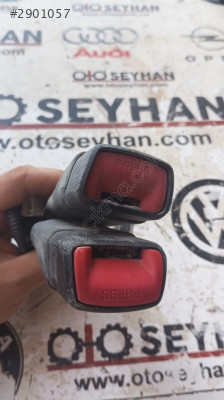 Toyota Yaris 2012 arka emniyet kemeri tokası ikili
