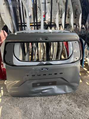 Tourneo Courier bagaj kapağı 2024+2025